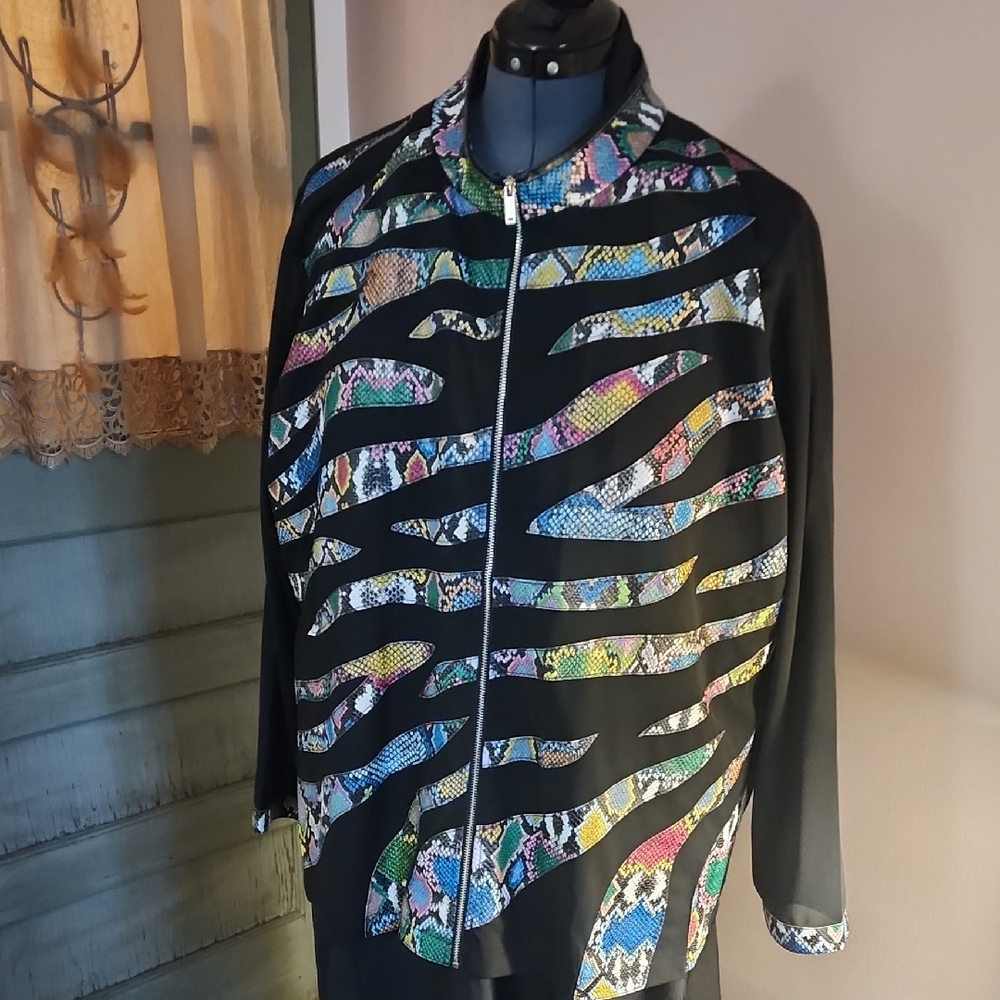 Sheer And Multicolor Animal Print Women's Zipped Blazer